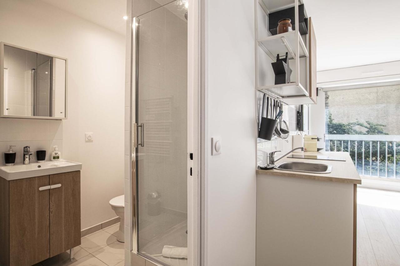 Pick A Flat's In Place Des Ternes - Boulevard Gouvion-saint-cyr Appartamento Parigi